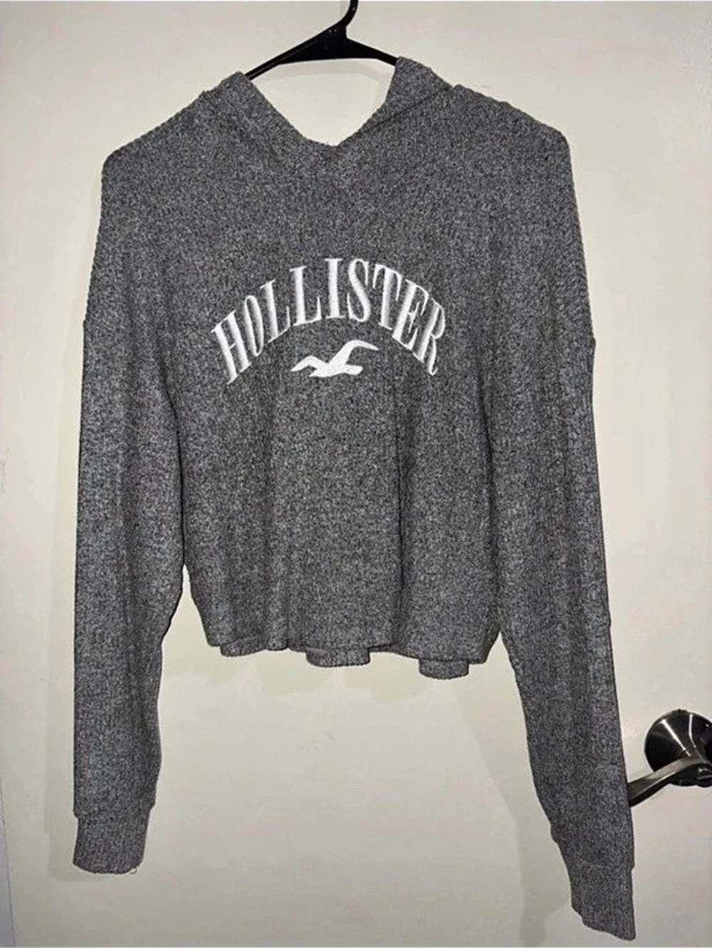 Hollister Gray Long Sleeve Sweatshirt